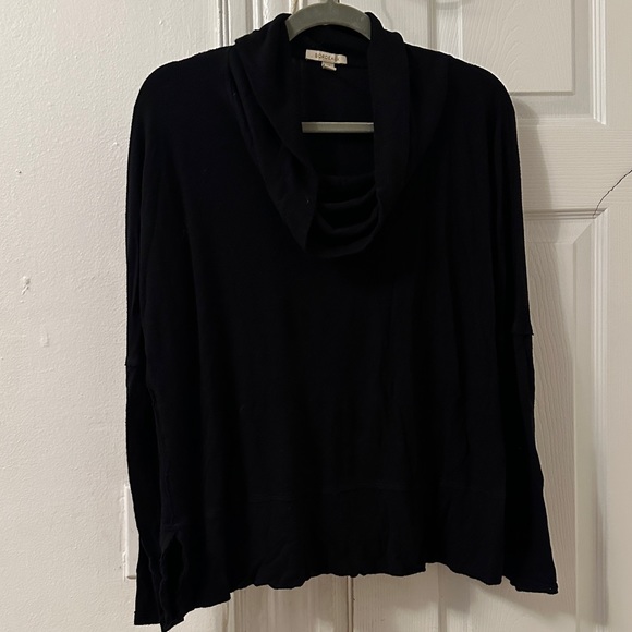 Bordeaux top - Picture 2 of 5